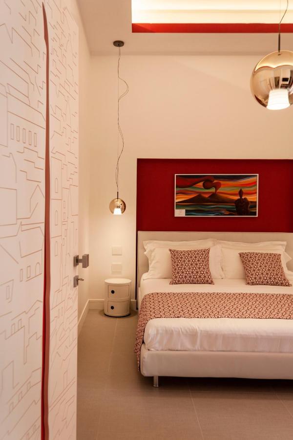 Moma Suites Napels Buitenkant foto
